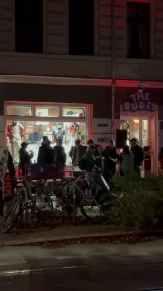 Берлин: стихийные вечеринки и ночная жизнь image preview